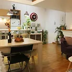 Superb Duplex Design And Cosy Near Marais