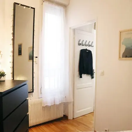 Superb Duplex Design And Cosy Near Marais Apartment Paris